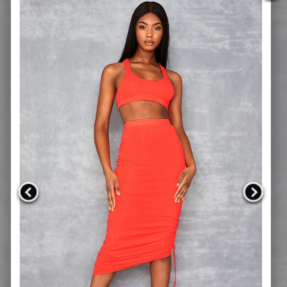 Mistress rocks neon orange set